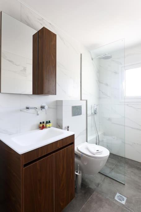 Blue Delta Apartment Palaio Faliro Athen Eksteriør billede
